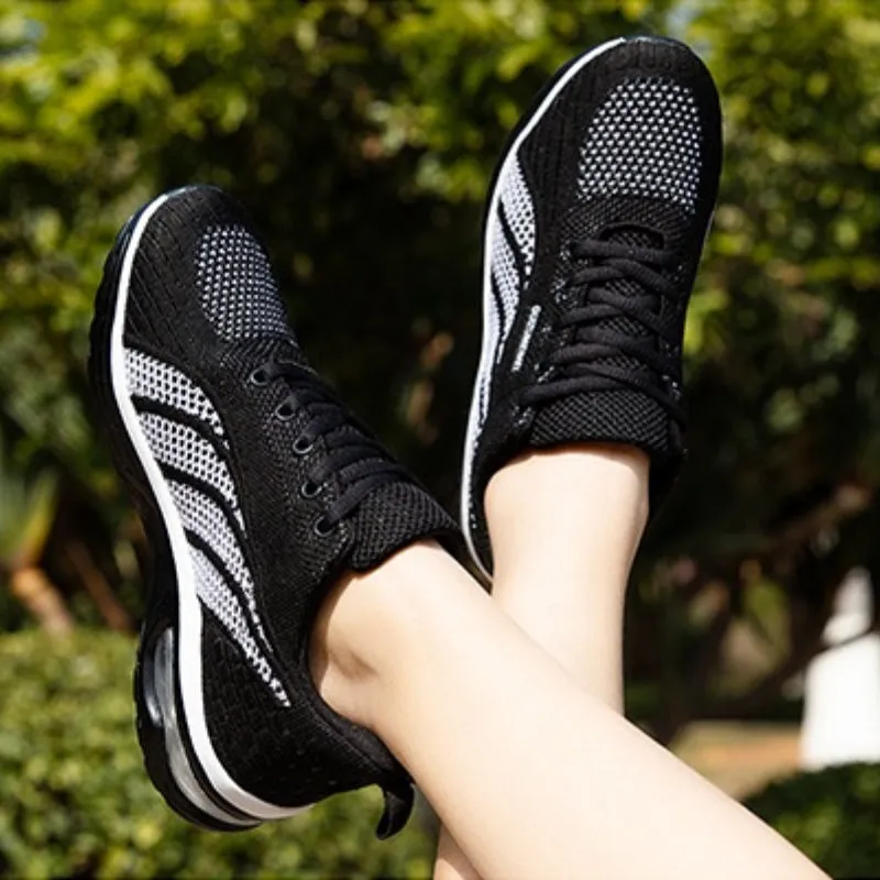 Breathable Mesh Style Outdoor Sports Shoes for Women