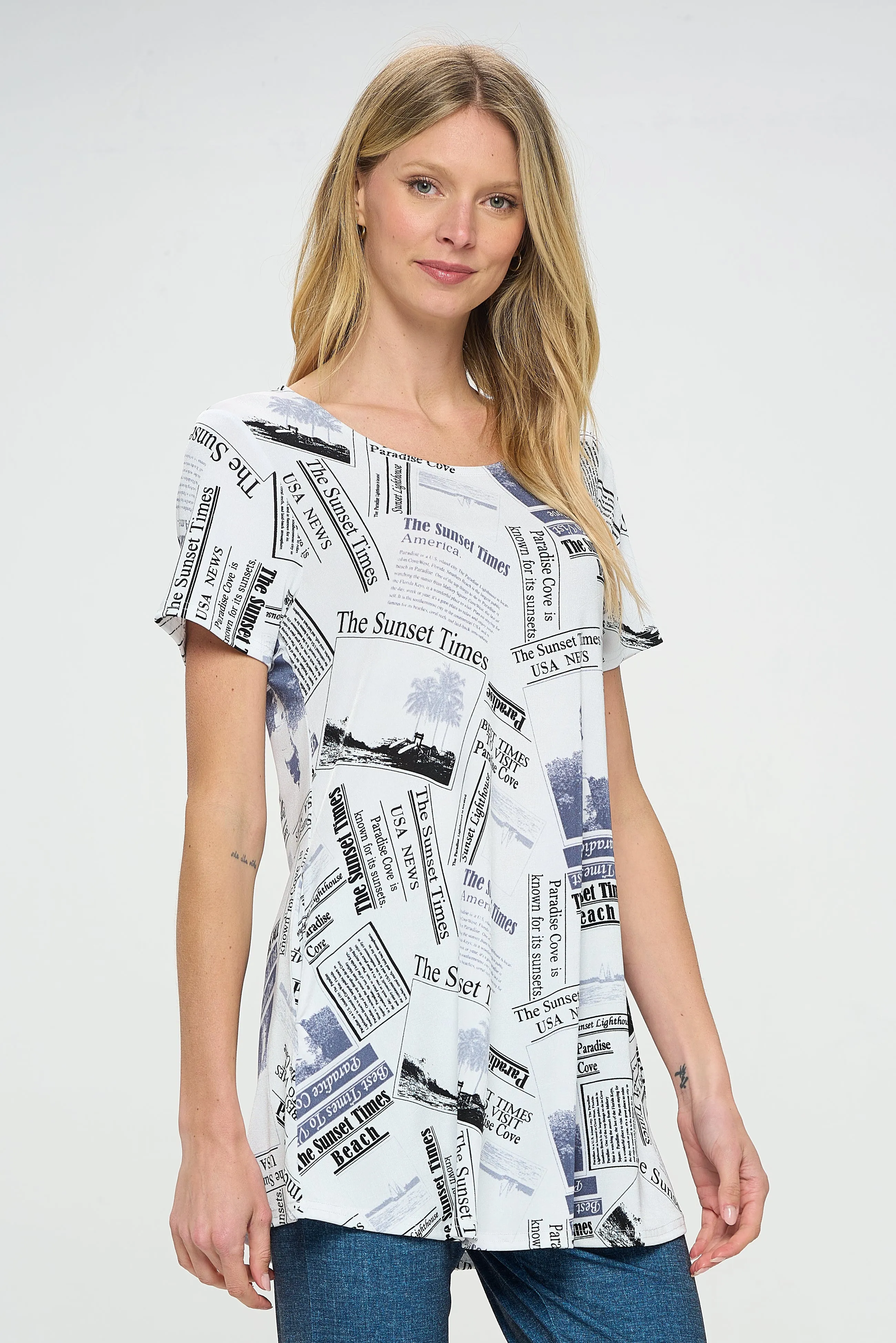 Newspaper Print Short Sleeve Top with Side Seam Pockets-3086BN-SRP1-K-W383