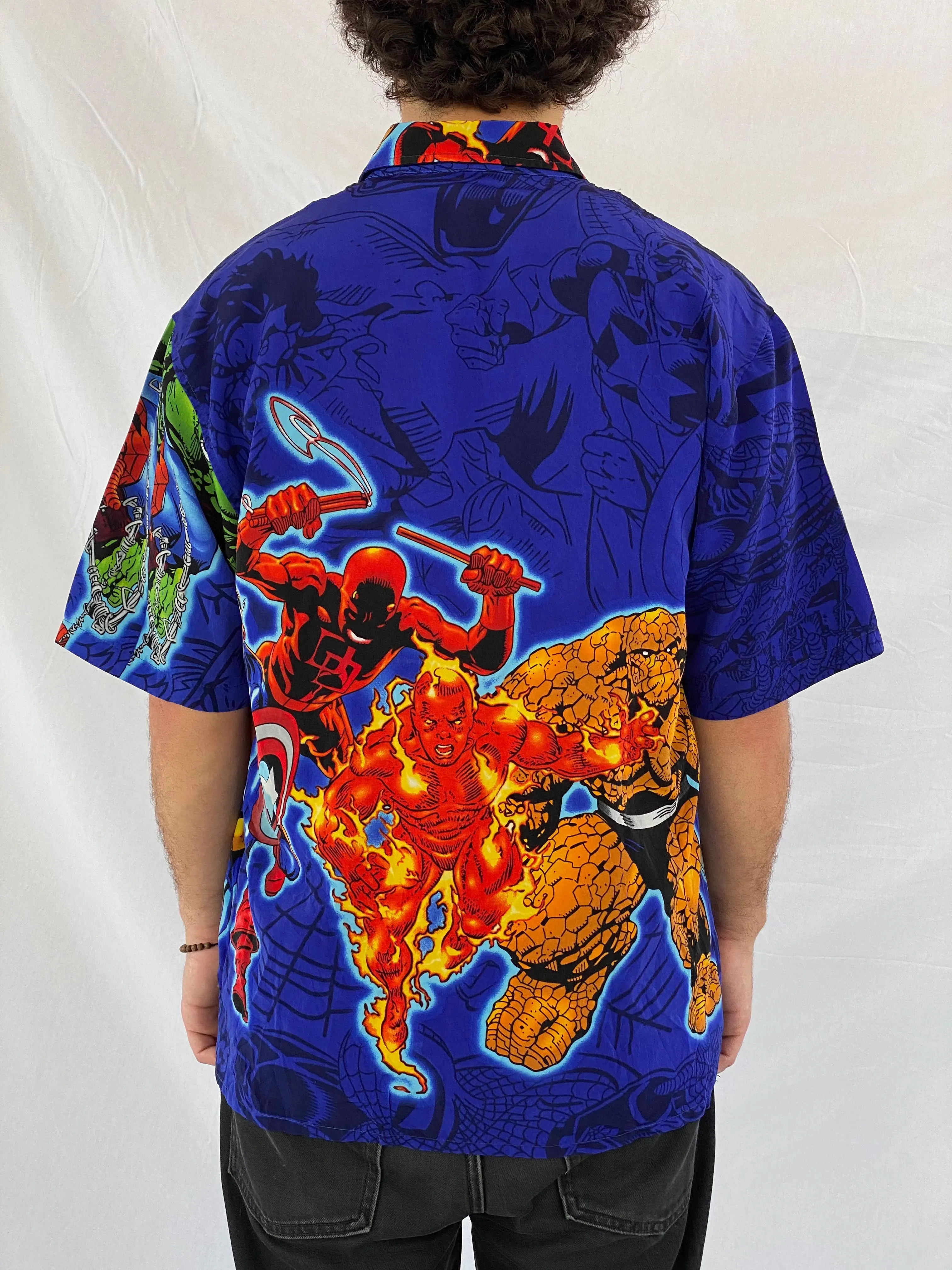 Vintage 90s/00s Marvel Comics Graphic Shirt