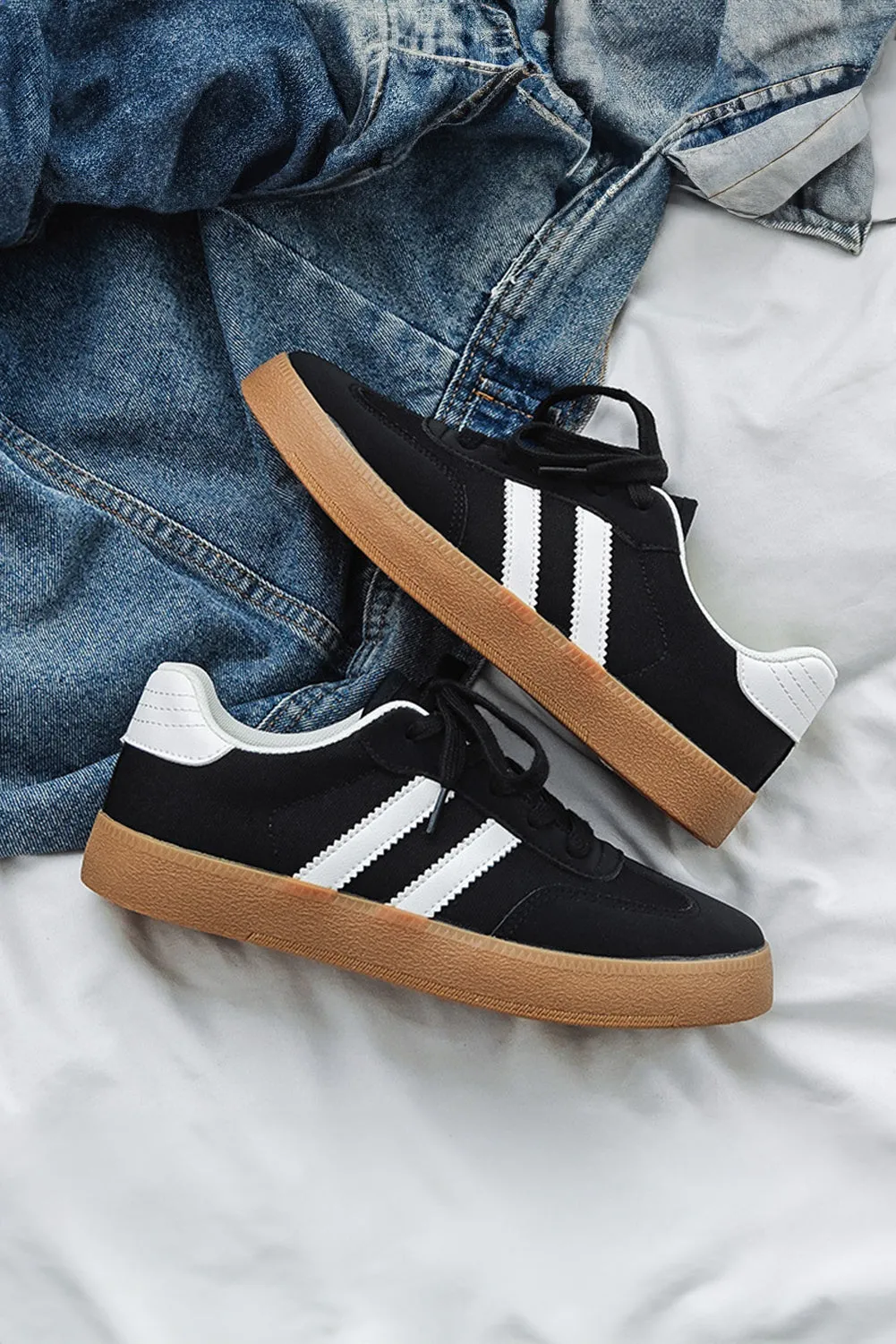 Women Striped Lace-up Flat Army Trainer Shoes