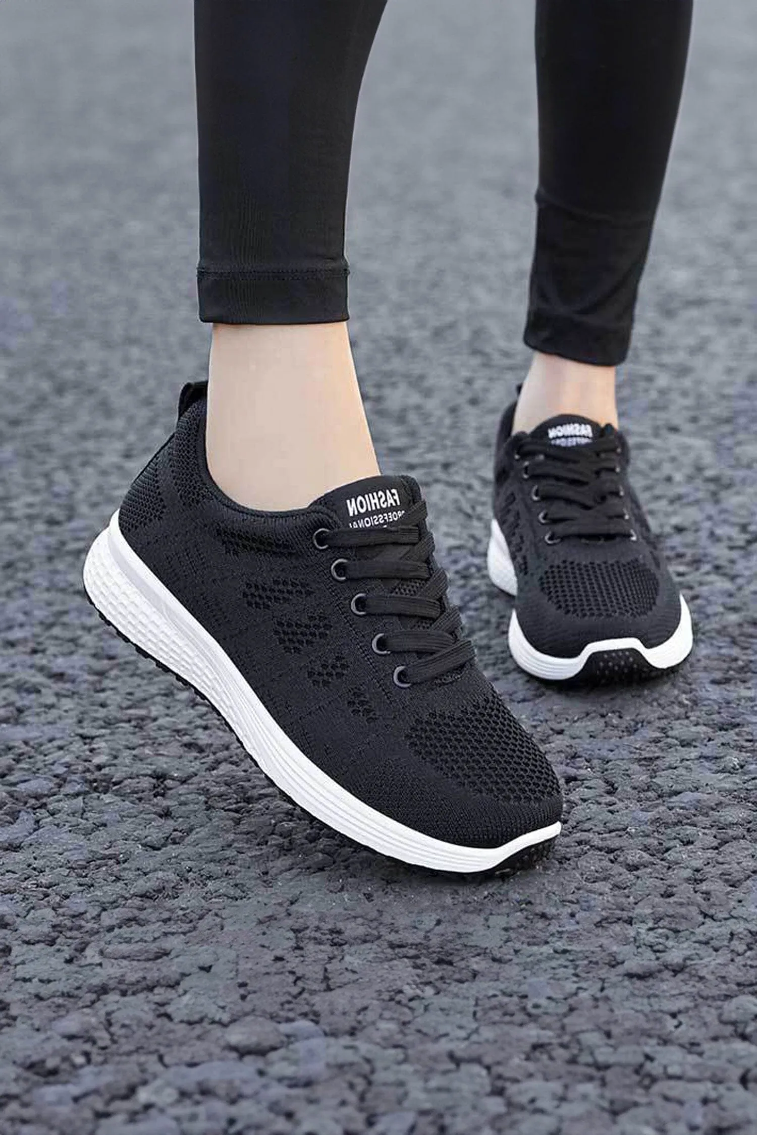 Women's Breathable Mesh Lace-Up Sneakers